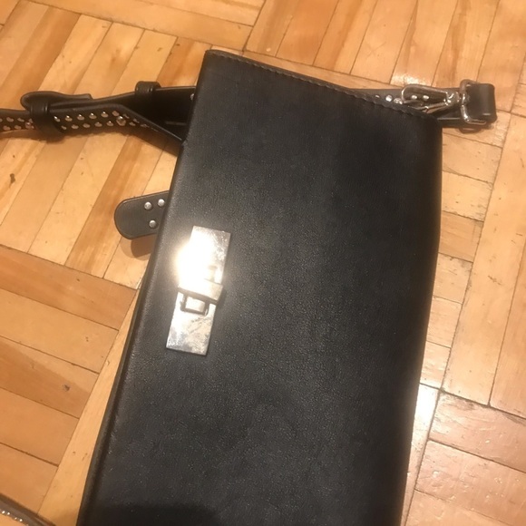 Steven Madden Crossbody Bag - Picture 5 of 6